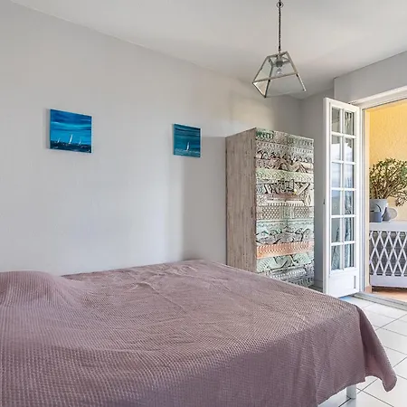 Appartement Le Clos Sainte Anne-2 By Interhome